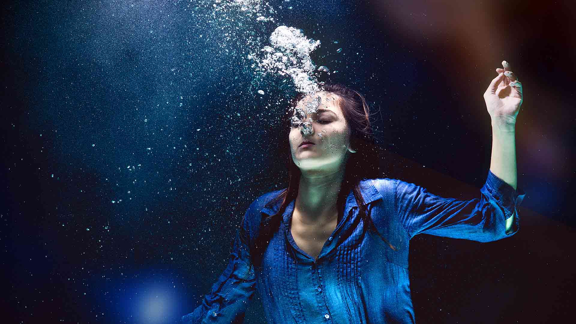 Lily - Promotional picture