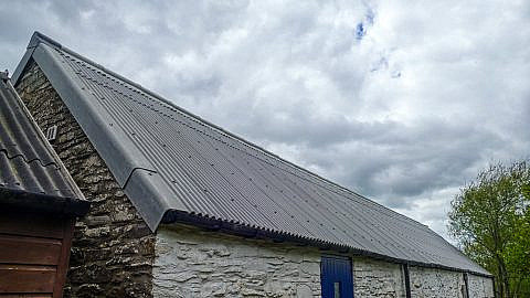 Image showing the new roof on The Swallow Theatre